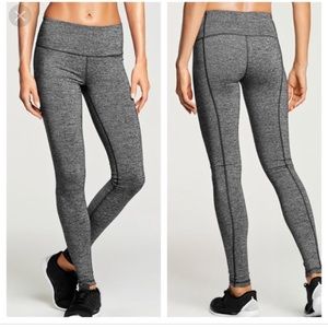 Knockout by Victoria Sport Tight